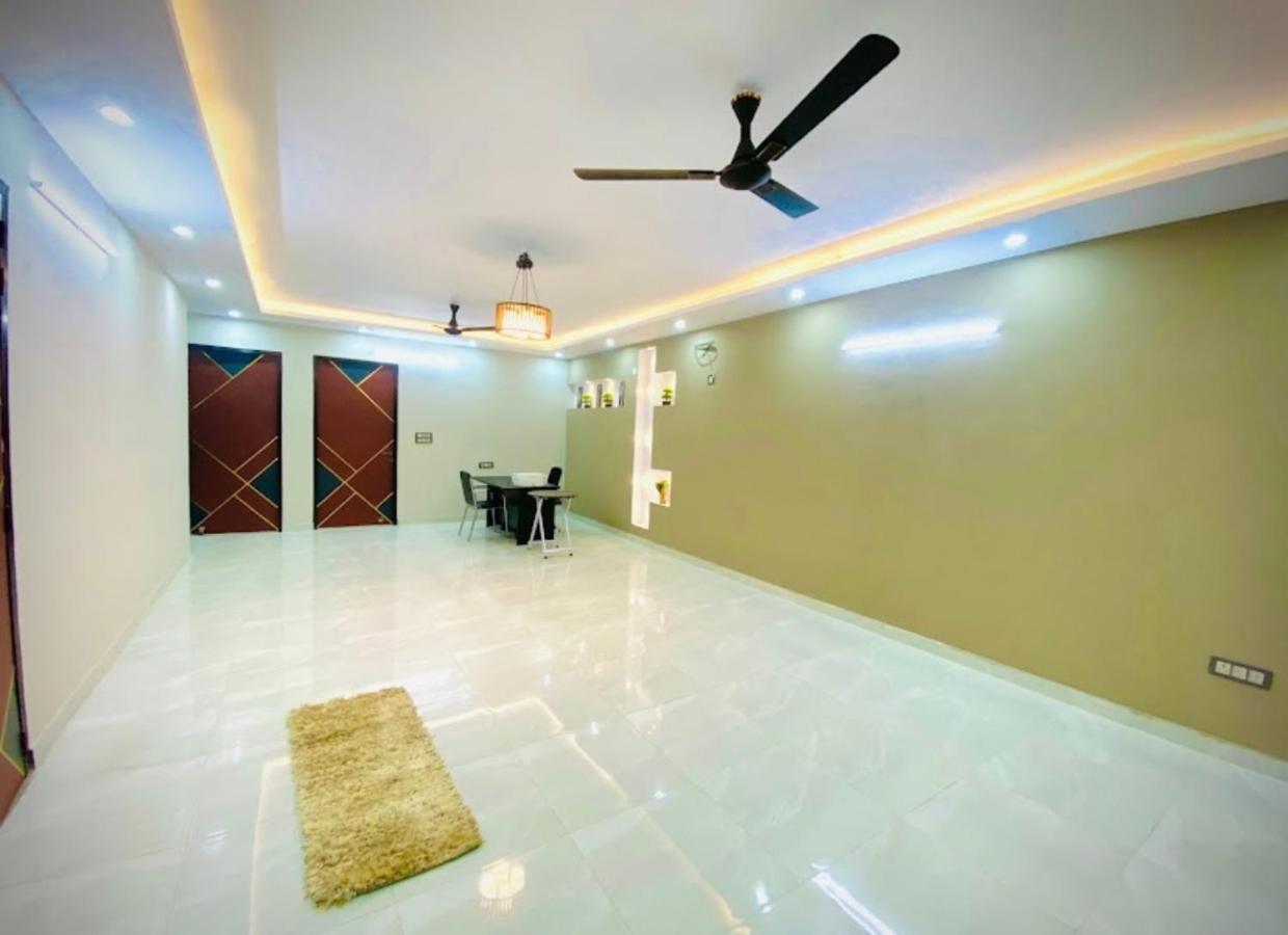 Gold Residency By Expo View Bed and Breakfast Greater Noida Exteriör bild