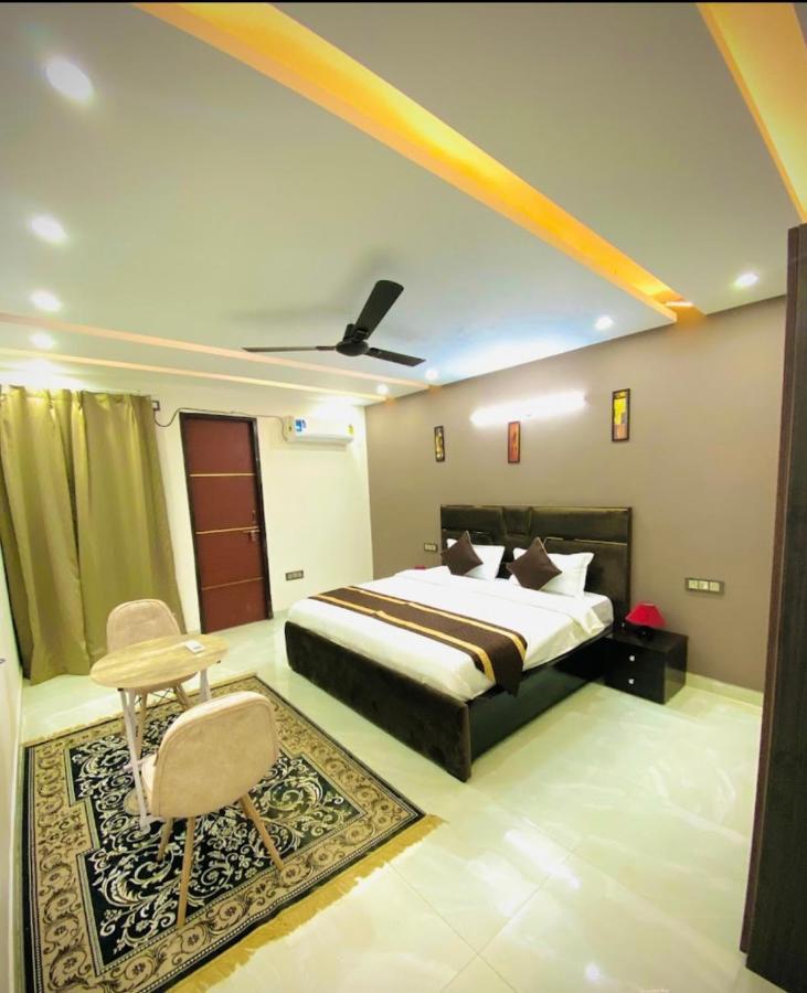 Gold Residency By Expo View Bed and Breakfast Greater Noida Exteriör bild